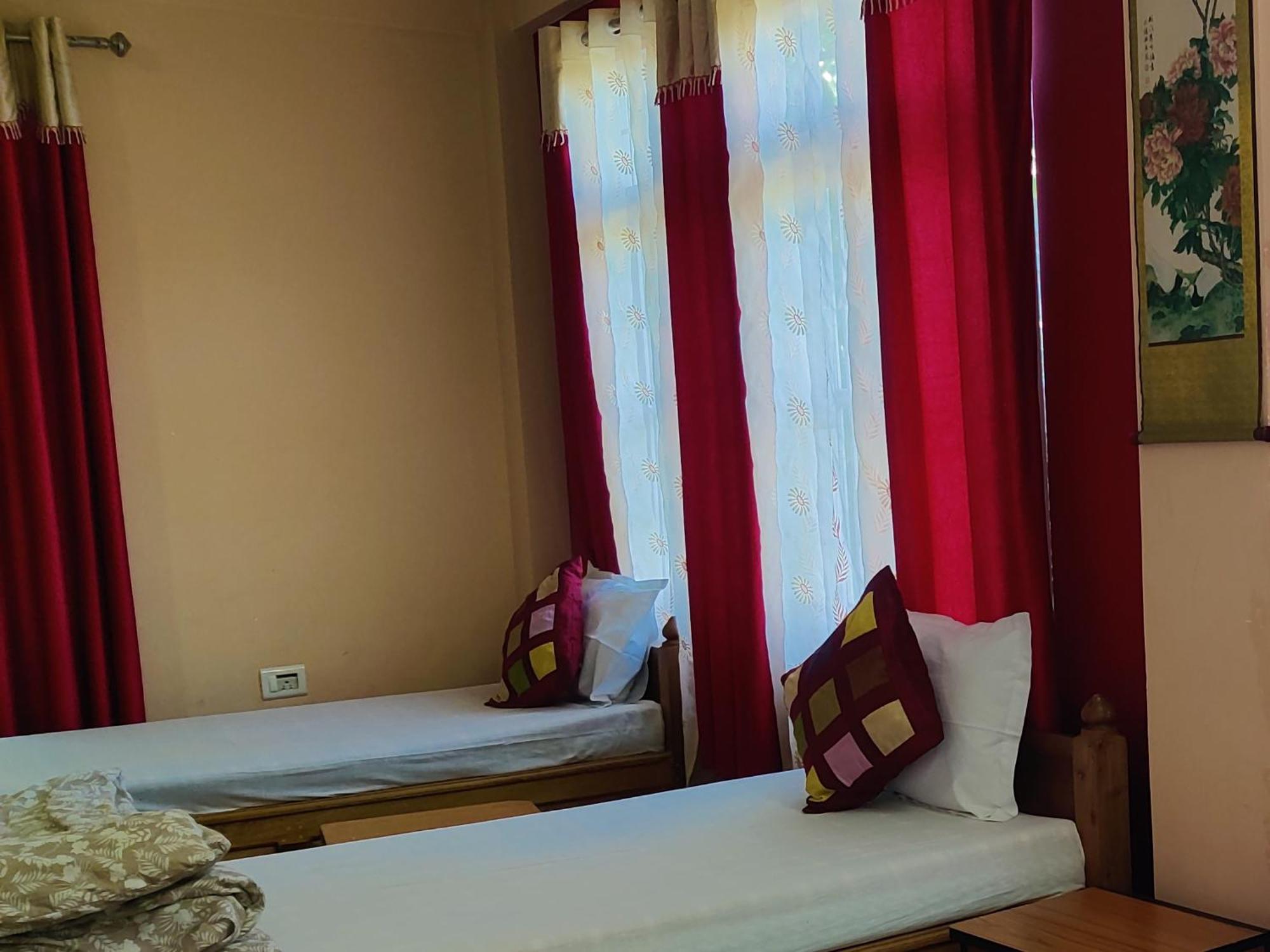Hotel The Shire Kalimpong Exterior foto